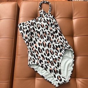 NWT PASTEL CHEETAH PRINT SWIMSUIT!